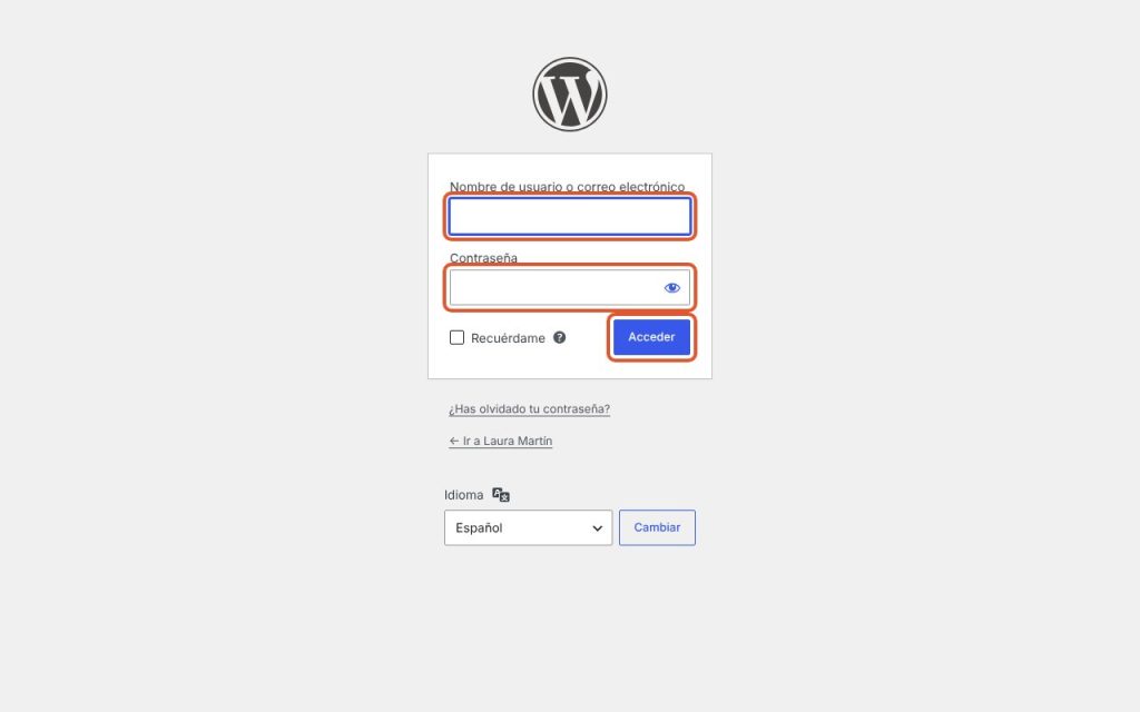 La pantalla de acceso: usuario, contraseña y el botón Acceder.